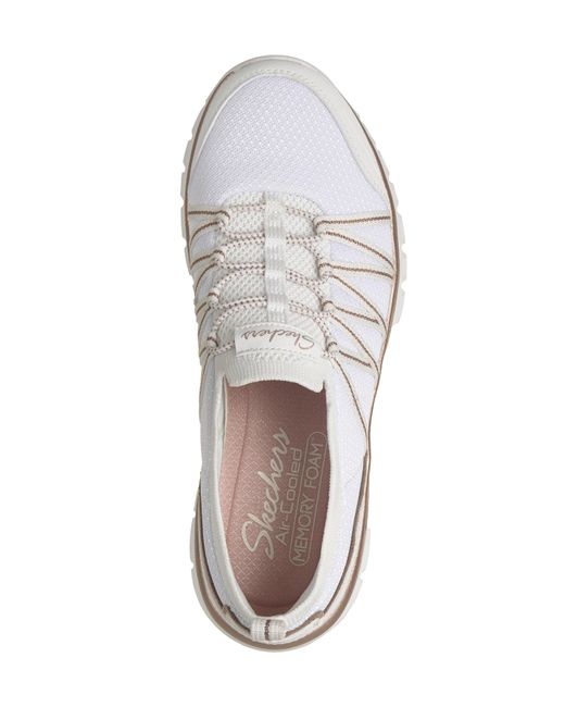 Skechers Natural Graceful D Fit