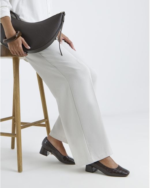 Heavenly Soles White Low Block Heel Court Shoes Ex Wide