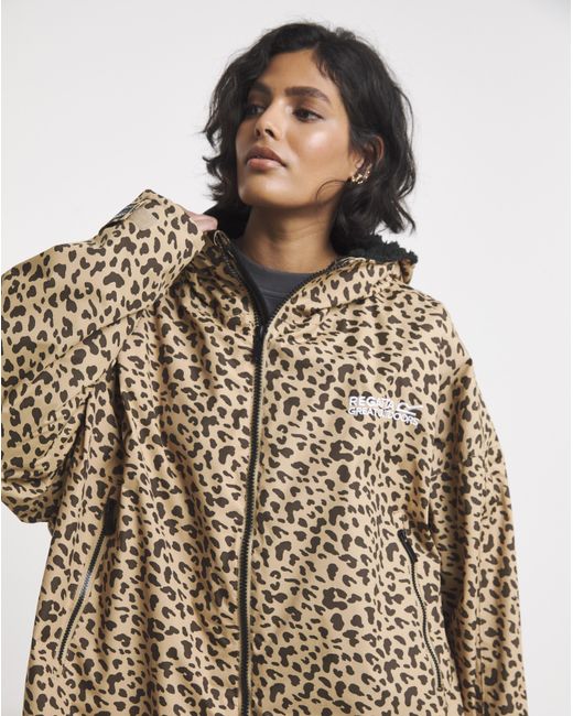 Regatta Natural Waterproof Changing Robe