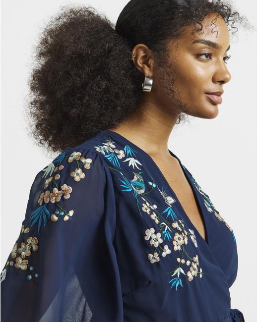 Hope & Ivy Blue Catriona Wrap Dress