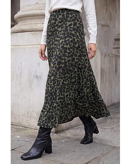 Roman Black Roman Smudge Spot Skirt