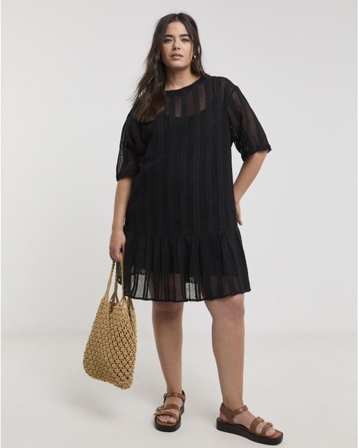 Native Youth Black Dress