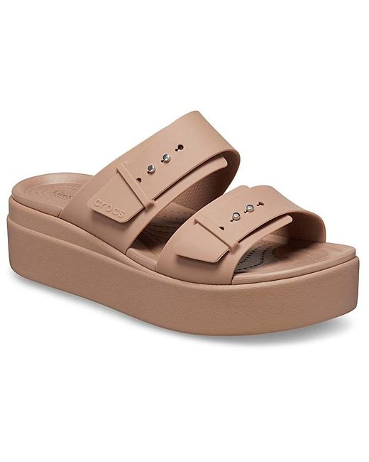CROCSTM Brown Brooklyn Sandal Low