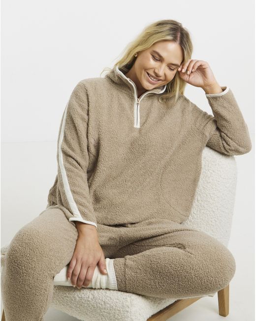 Pretty Secrets Natural Borg Lounge Set