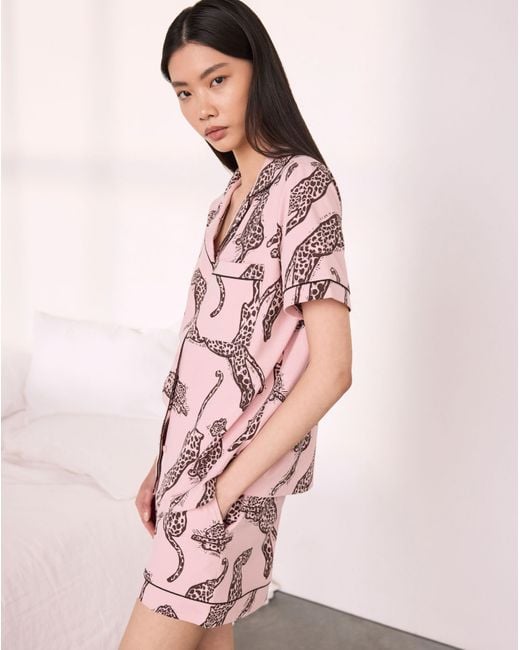 Chelsea Peers Pink Short Revere Set