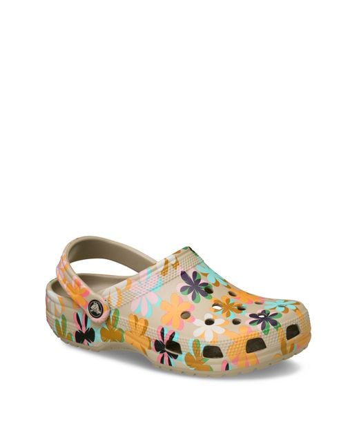 CROCSTM White Classic Retro Summer Clog
