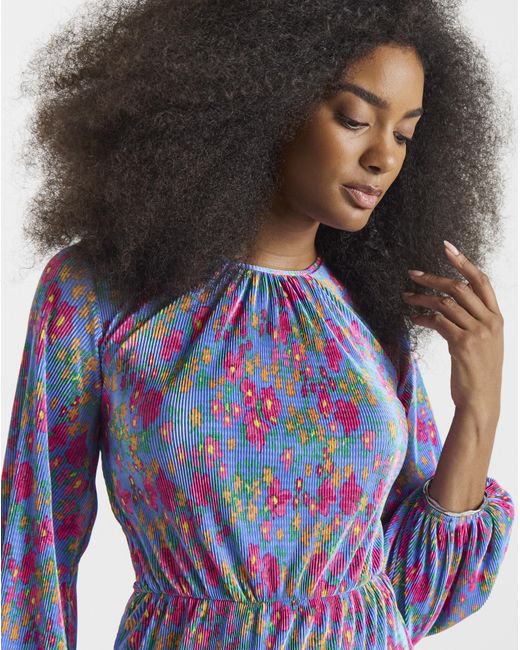 Simply Be Blue Cut Out Back Plisse Midi