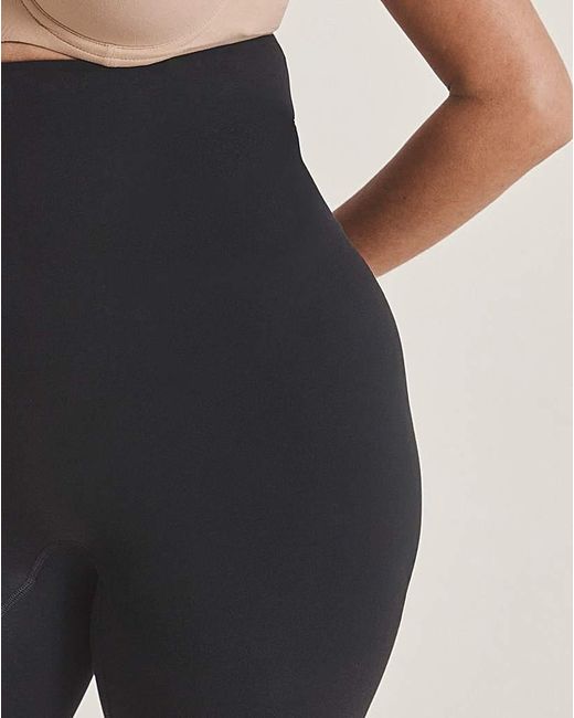 Spanx Black Everyday Seamless Shorts