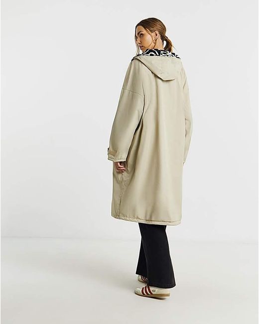 Regatta White Waterproof Changing Robe