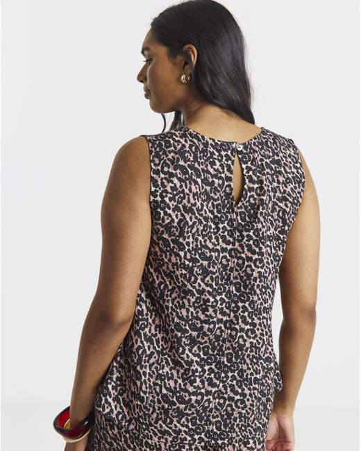 Simply Be Black Leopard Topstitch Vest
