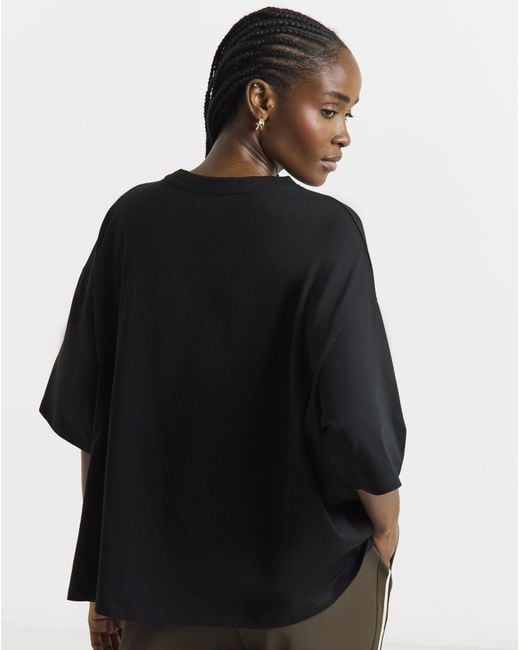 Simply Be Black San Marino Embroidered T-Shirt