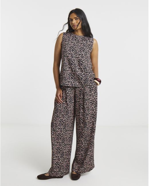 Simply Be Black Leopard Topstitch Vest