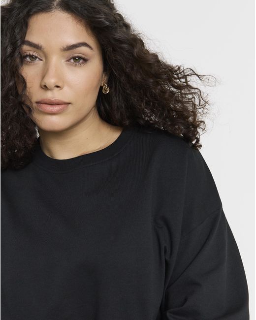 Simply Be Black Curved Hem Sweatshirt