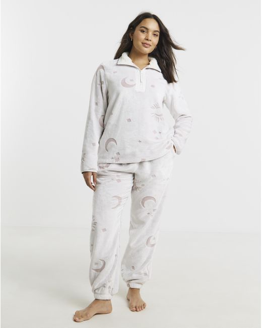 Chelsea Peers White Zip Up Fleece Lounge Set