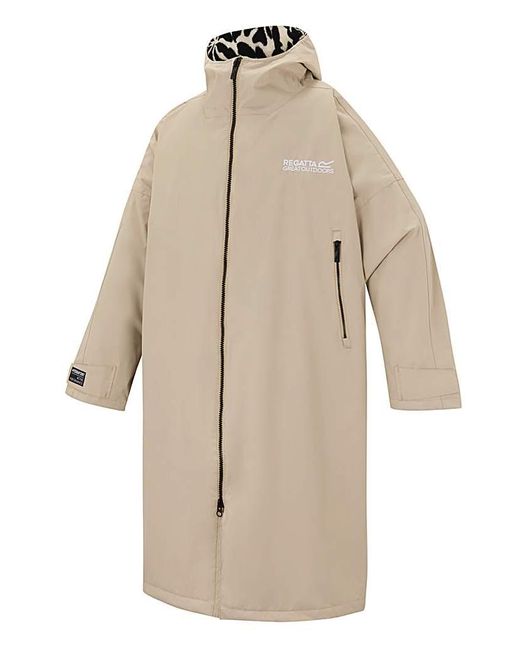 Regatta White Waterproof Changing Robe