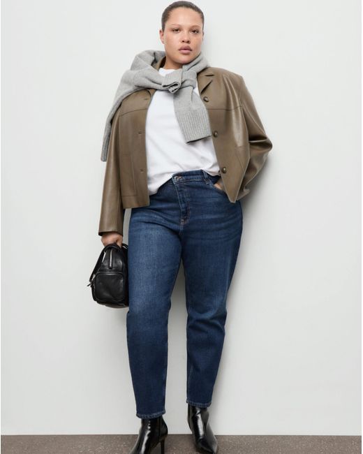 Mango Blue Comfort High-Rise Crop Mom Jean