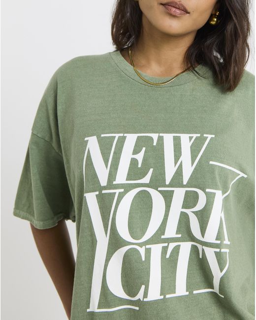 Simply Be Green New York City Slogan T-Shirt