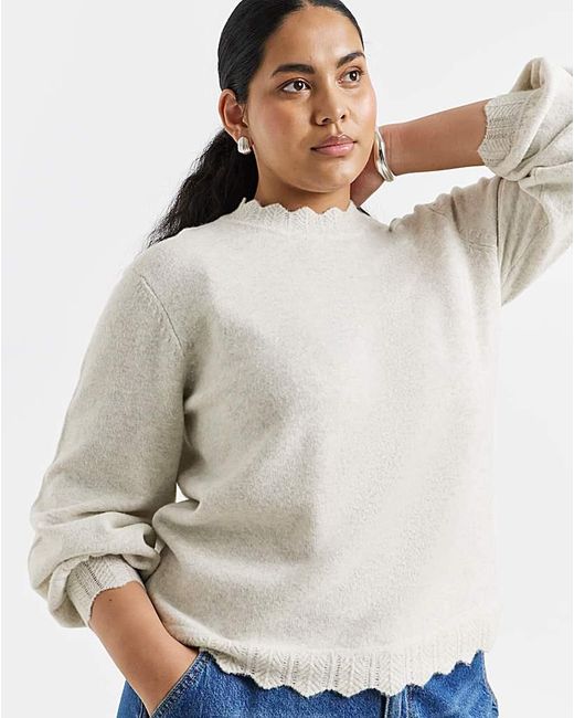 Vila Natural Nikolina Scalloped Edge Knit Top