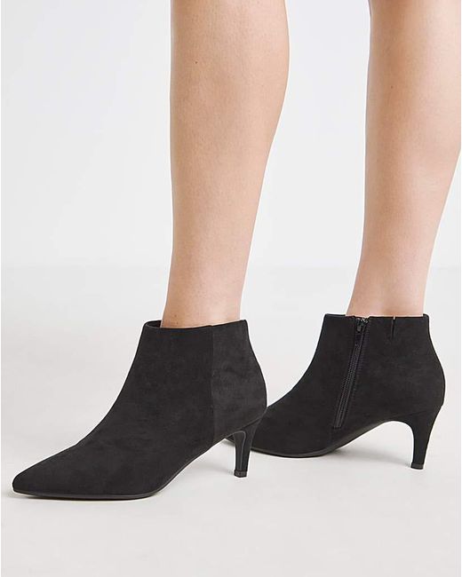 JD Williams White Kitten Heel Pointed Toe Ankle Boot E