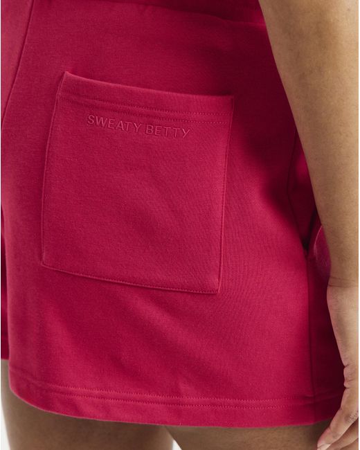 Sweaty Betty Red Revive Boxy Short