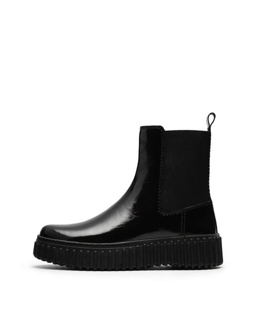 Clarks Black Torhill Maple Boot Standard Fit