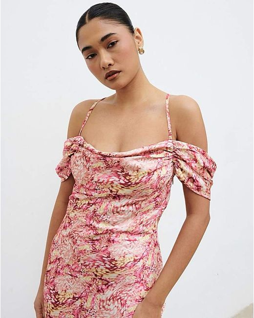 Pretty Lavish Pink Dariah