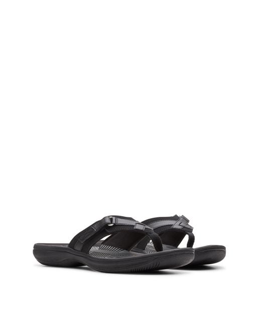 Clarks White Cloudsteppers Sandal D Fit