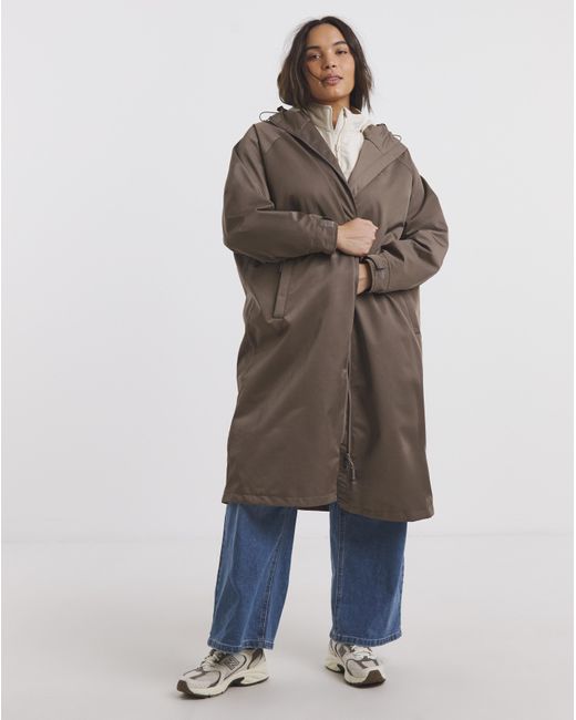 Snowdonia Natural Waterproof Changing Robe