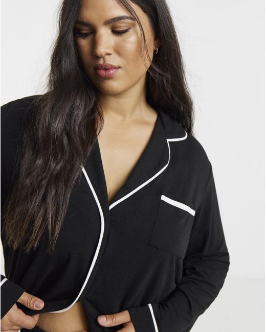 Pretty Secrets Black Soft Revere Pyjama Set