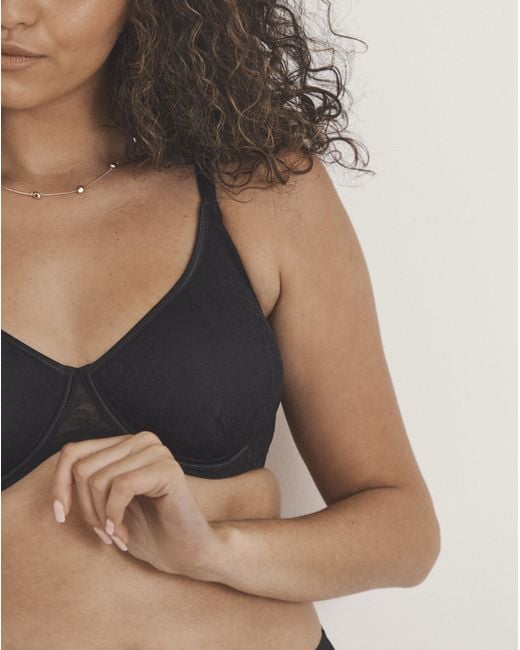 Pretty Secrets Black Moulded Lace Wired Bra