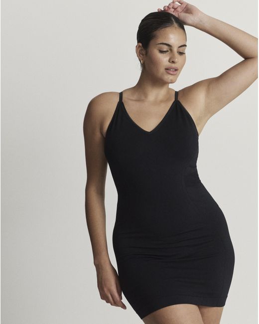 MAGISCULPT Black Seamfree Shaping Slip