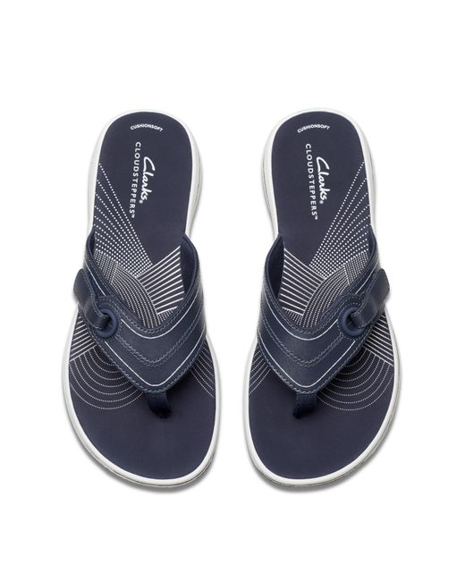 Clarks White Cloudsteppers Sandal D Fit