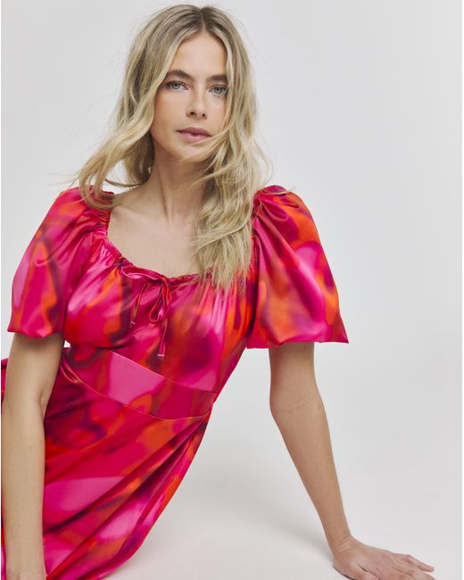 Twisted Wunder Red Poppy Midaxi Dress