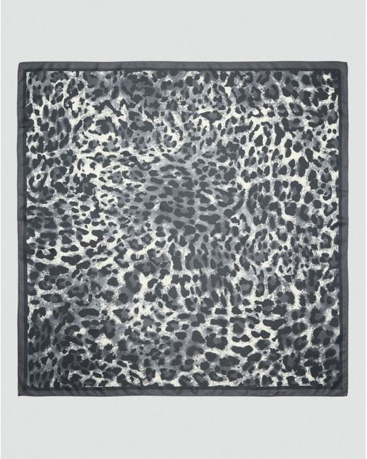 Mango White Leopard Neckerchief