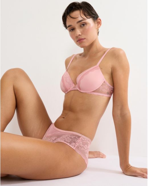 Triumph Pink Comfort Allure Plunge Bra