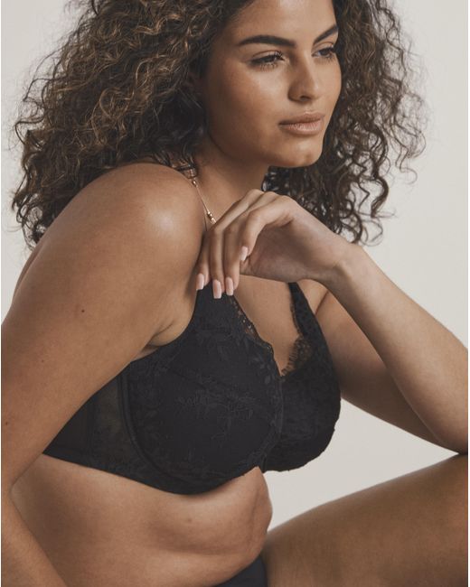 Pretty Secrets Black Full Cup Lace Padded Bra