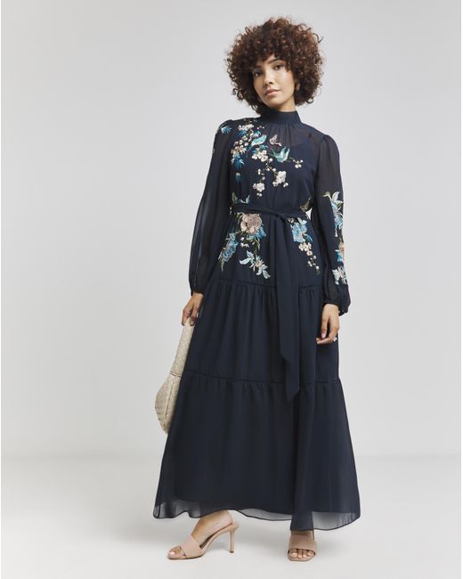 Hope & Ivy Blue Reine Midaxi Dress
