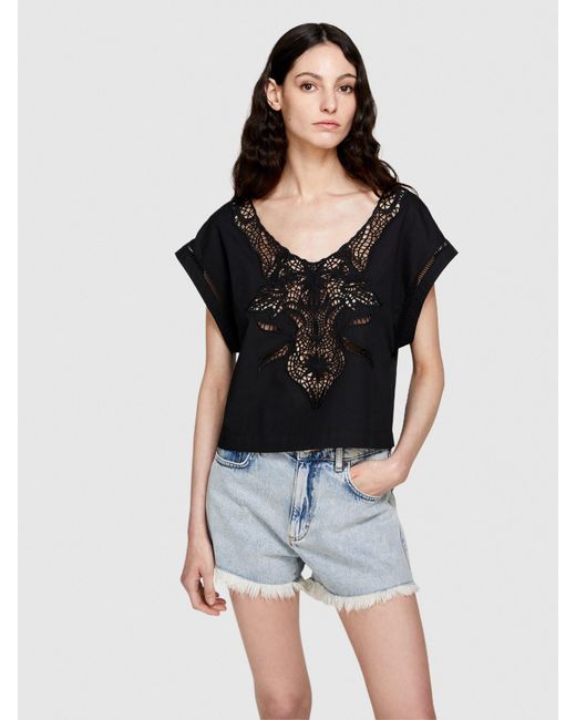 Sisley Black Cropped Blouse With Crochet