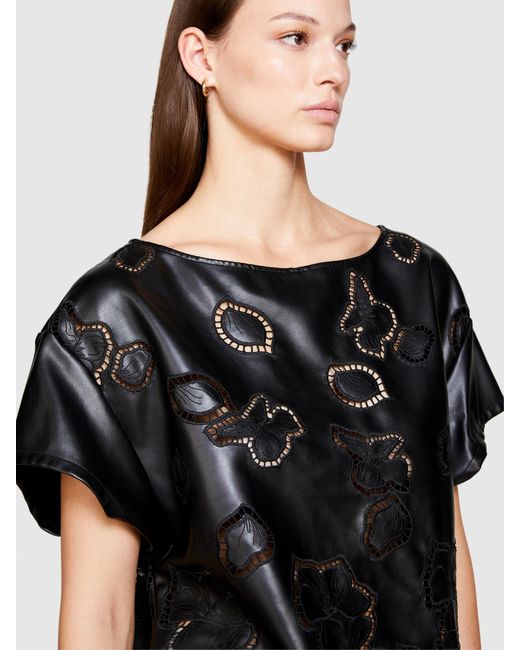 Sisley Black Blouse With Embroidery