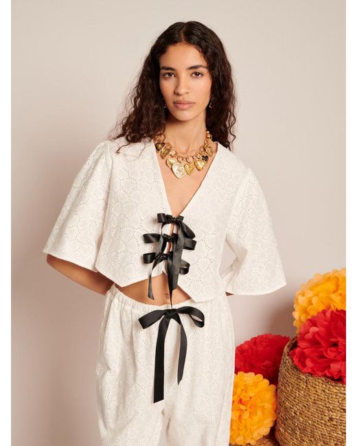 Sister Jane White Blanca Broderie Anglaise Top