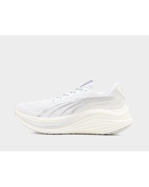 PUMA White Magmax Nitro for men