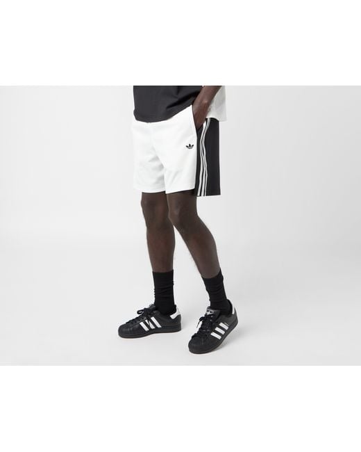 Adidas Originals Black R3Cd Shorts for men