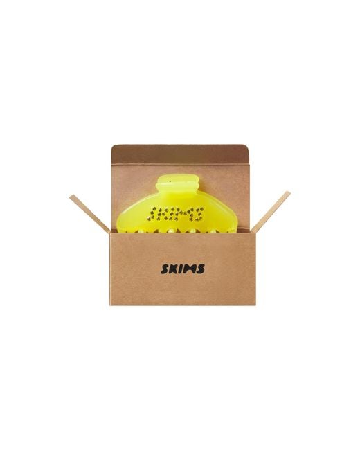 Skims Yellow Claw Clip