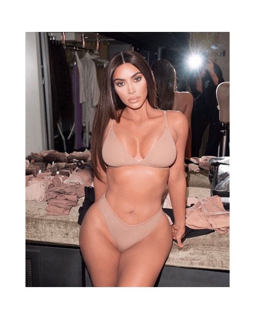 Skims Natural Fits Everybody Thong