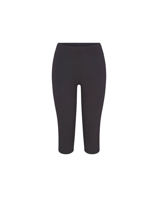 Skims Black High-Waisted Capri