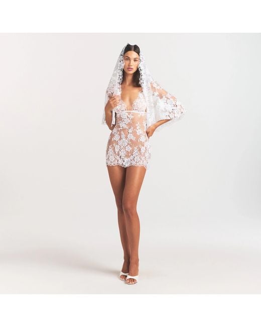 Skims White Veil