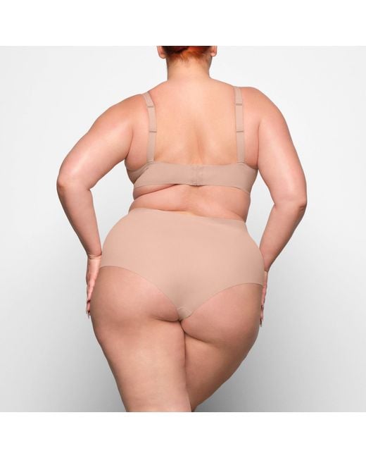 Skims Natural Boy Short
