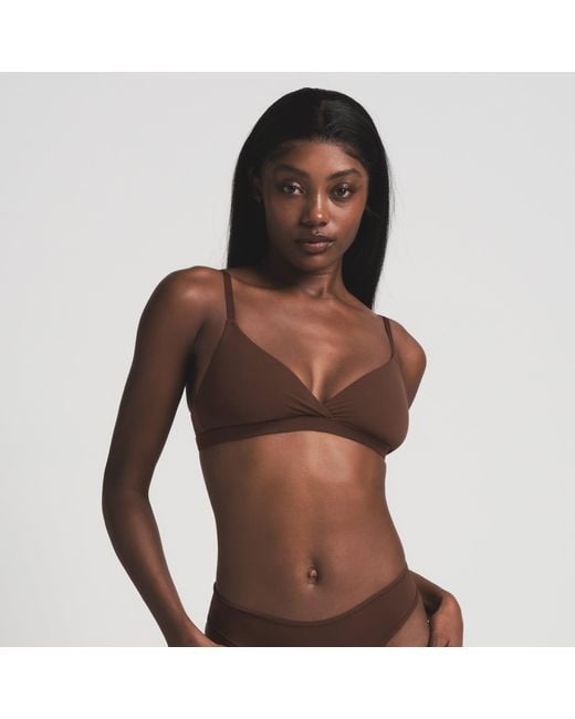 Skims Brown Fits Everybody Crossover Bralette