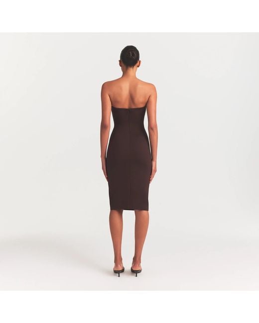 Skims Strapless Midi Dress in Brown | Lyst Skims Strapless Midi Dress in Brown | Lyst