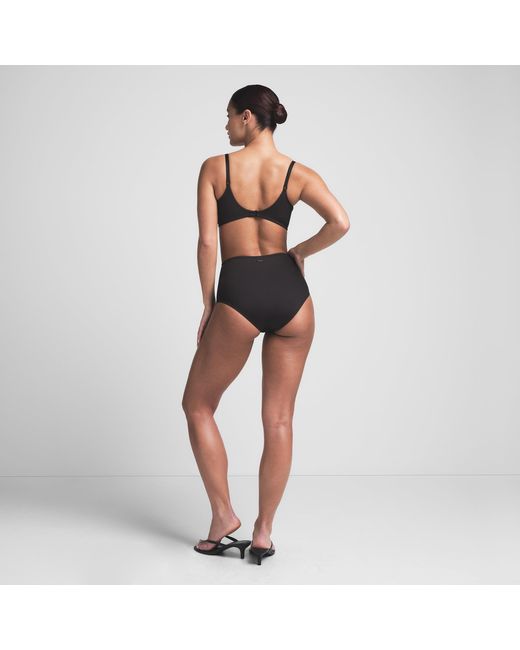 Skims Black Full Coverage Underwire Bikini Top